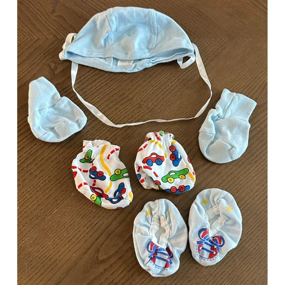 Vintage 90s Baby Booties Socks & Hat Blue Cars Stars Coloful
